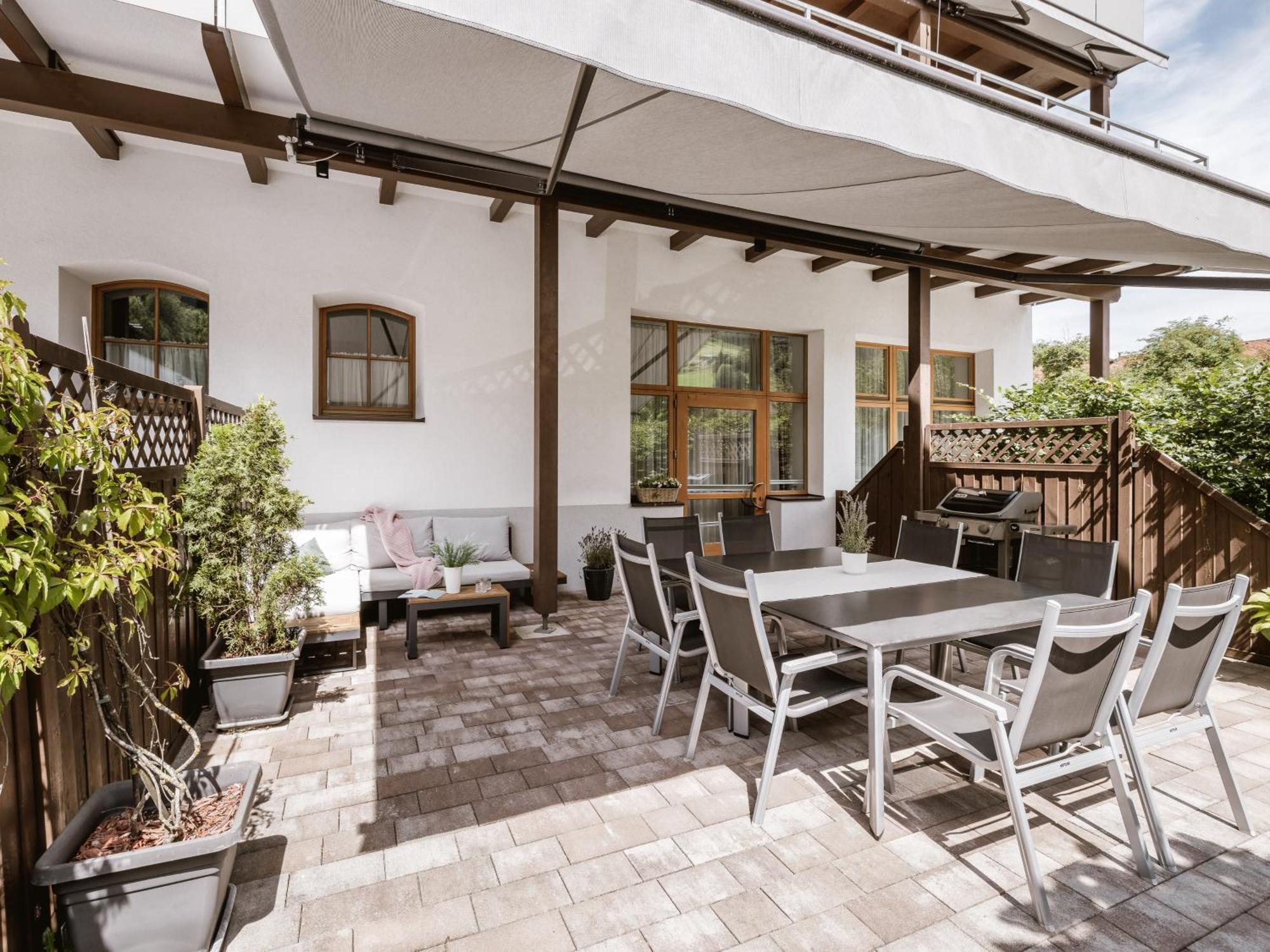 Alpenapartments Ried im Oberinntal Exterior foto